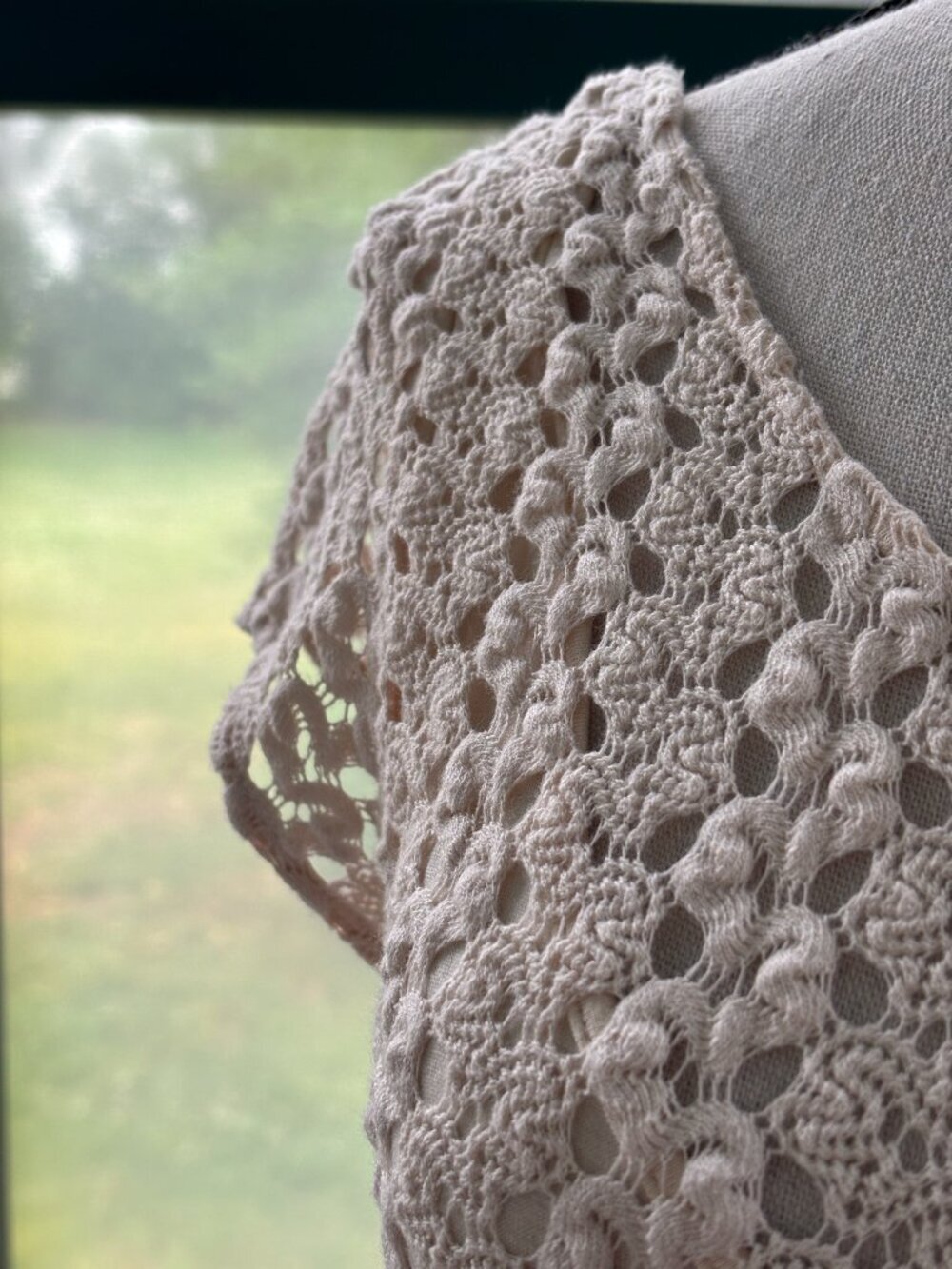 Free People Cream Crochet Lace Midi Dress Cap Sleeve Size SP Like New - Picture 2 of 6